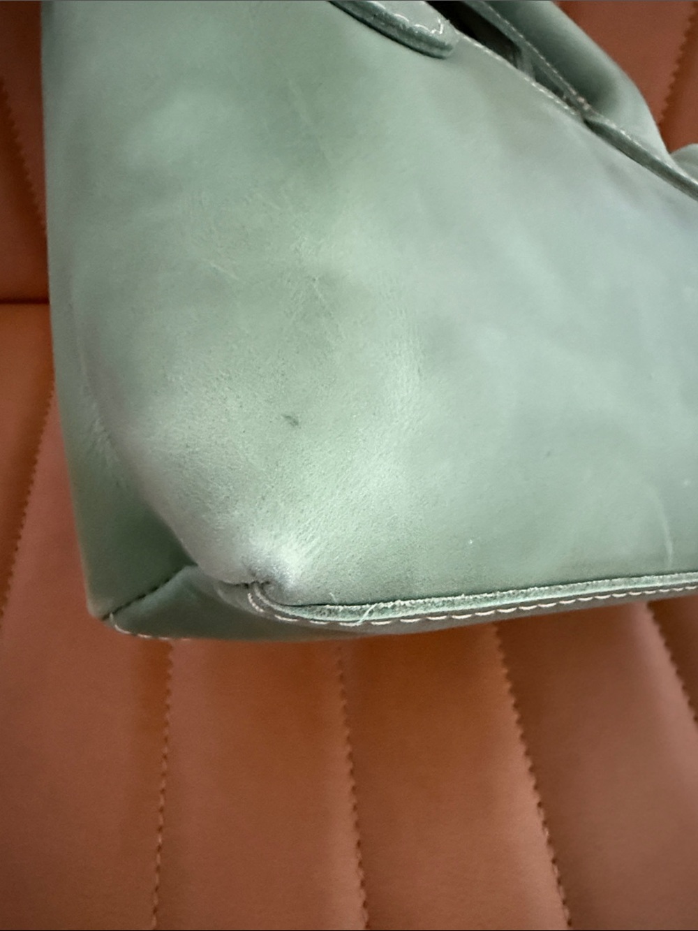 Portland Leather ~ SMALL Raindrop with Zipper~ CUCUMBER 🥒 👜 - Picture 7 of 15